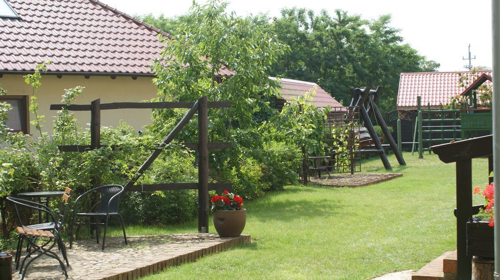 Na Plebanii Villa Jaszkowo Luaran gambar